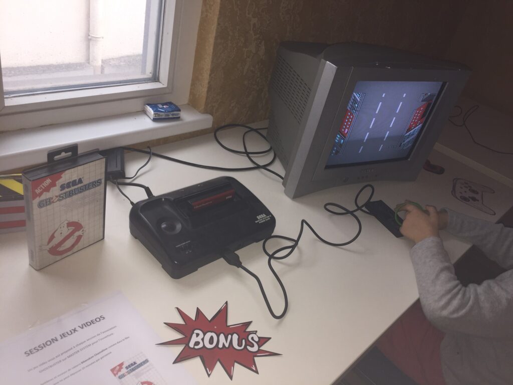 Mise en place de la salle pour la première séance… – 30 octobre 2021